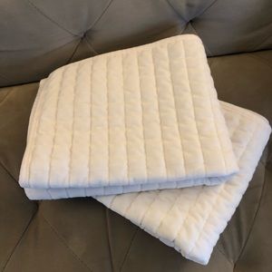 Two Channel Stitched VELVET shams